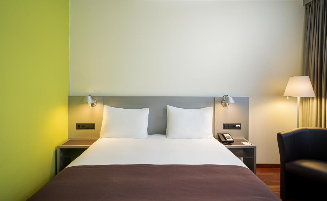Holiday Inn Zuerich Messe By Ihg Екстер'єр фото