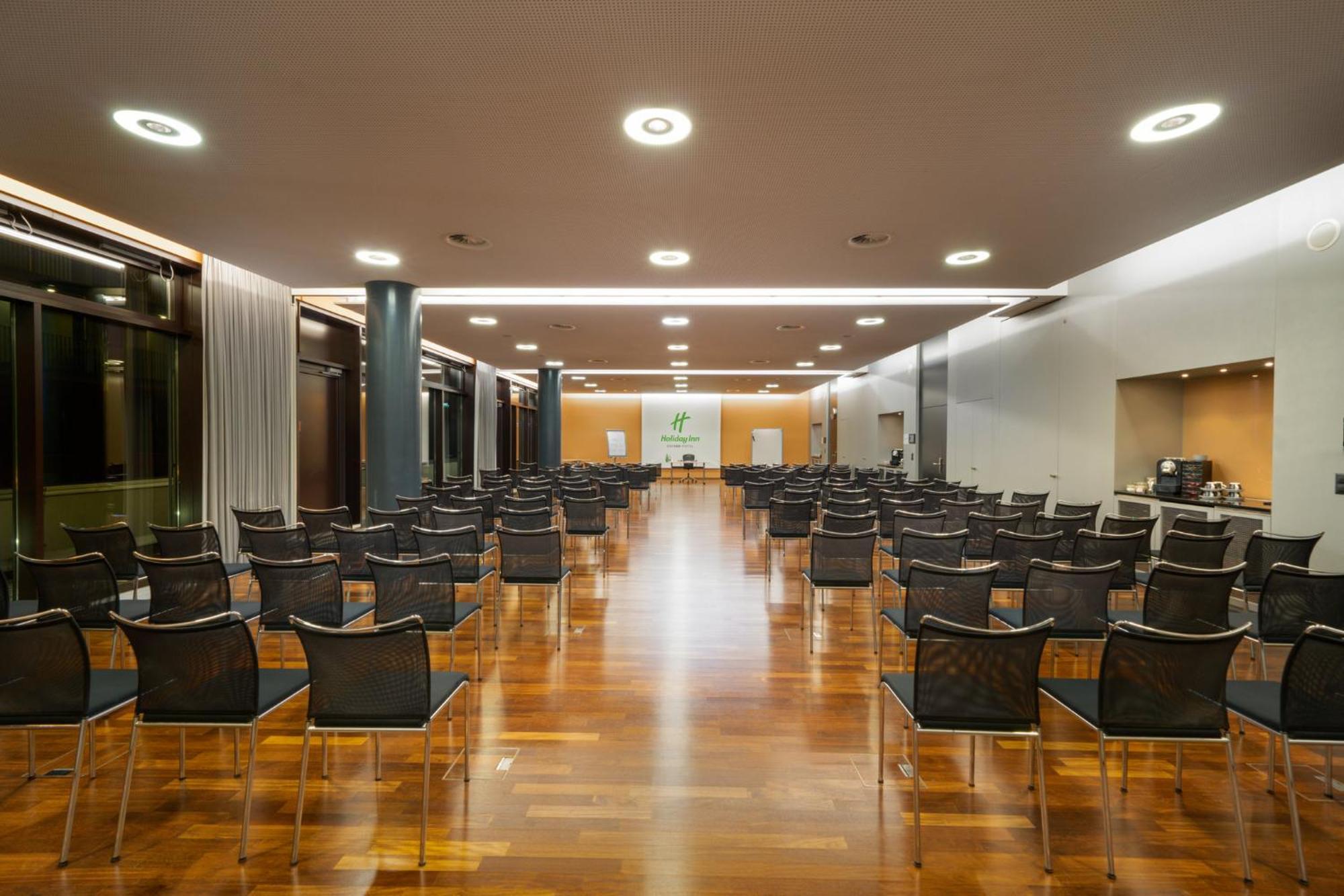 Holiday Inn Zuerich Messe By Ihg Екстер'єр фото