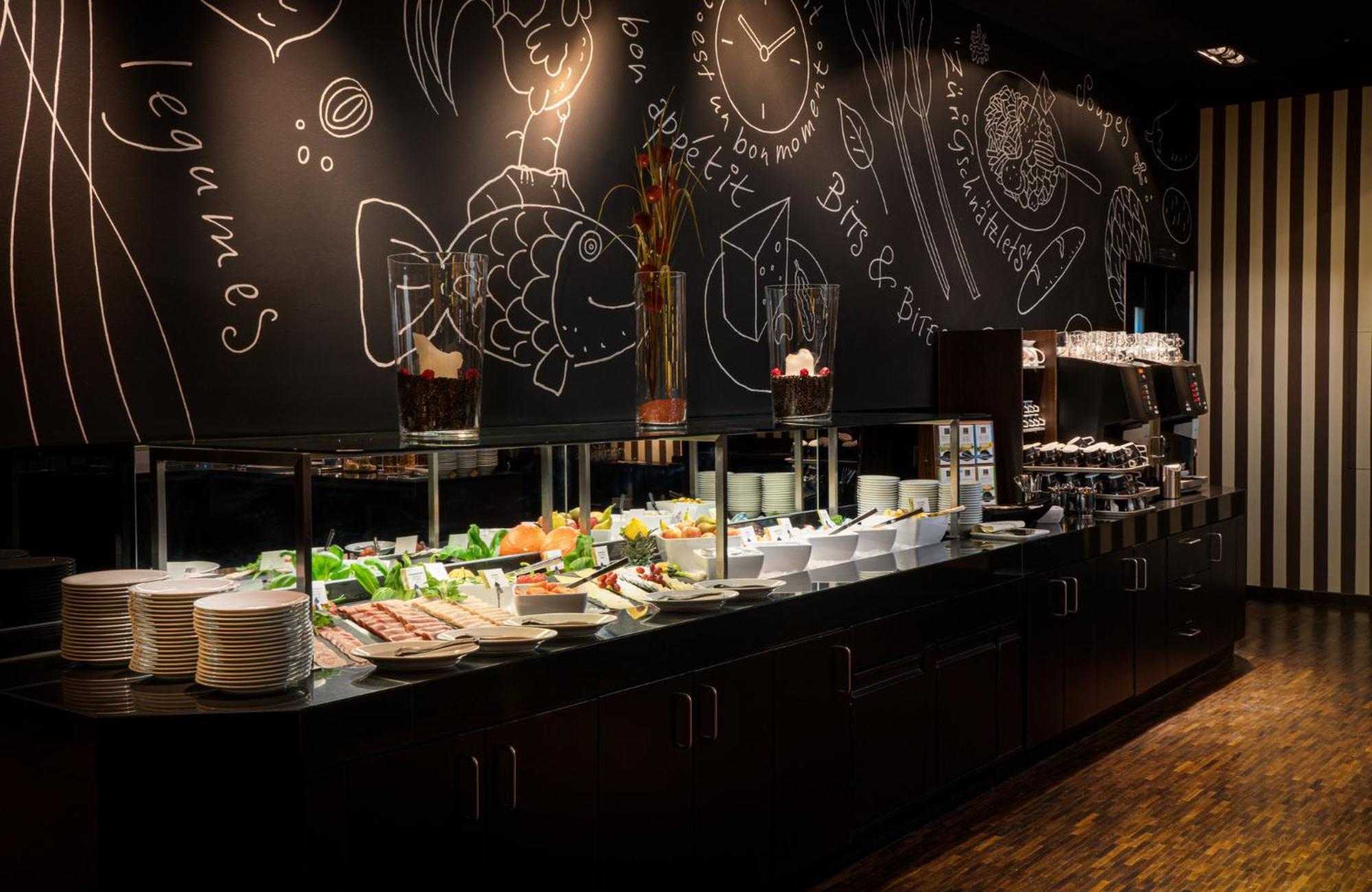 Holiday Inn Zuerich Messe By Ihg Екстер'єр фото